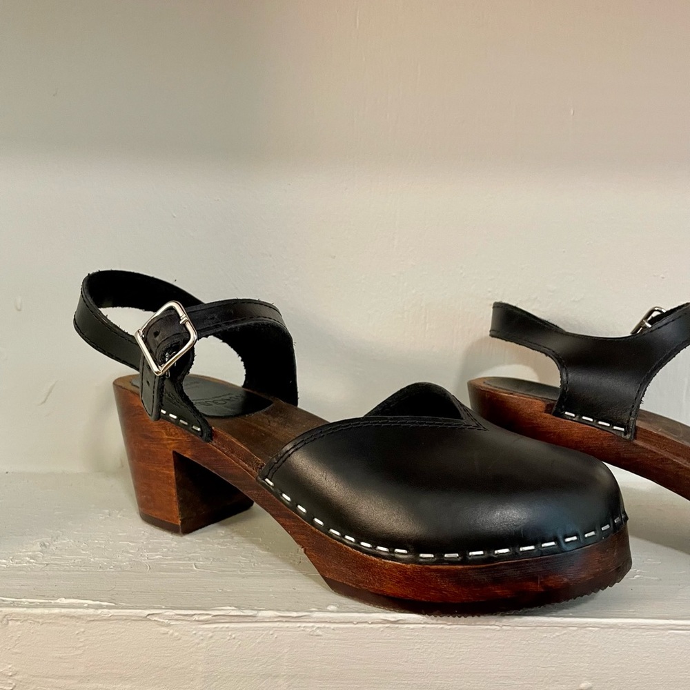 Maguba Clog